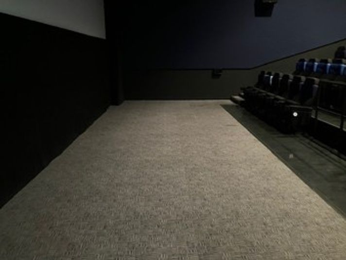 スクリーン6 - ユナイテッド・シネマ春日部