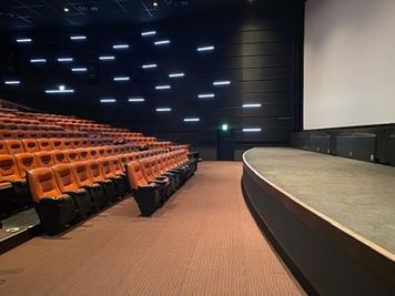 ユナイテッド・シネマ新座 スクリーン1の室内の写真