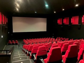 【ユナイテッド・シネマ ウニクス上里|SC4|220席】映画館が貸切できます!企業イベントから個人利用まで幅広く対応! - ユナイテッド・シネマ ウニクス上里