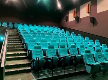 ユナイテッド・シネマ ウニクス上里 スクリーン6の室内の写真