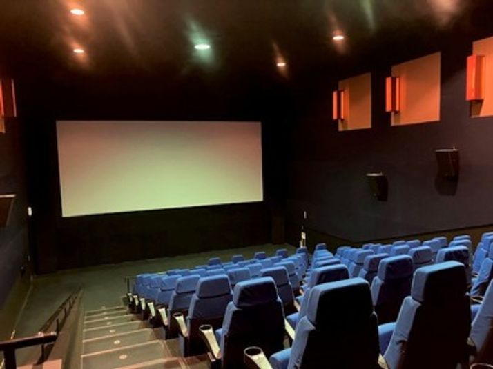 スクリーン8 - ユナイテッド・シネマ ウニクス上里