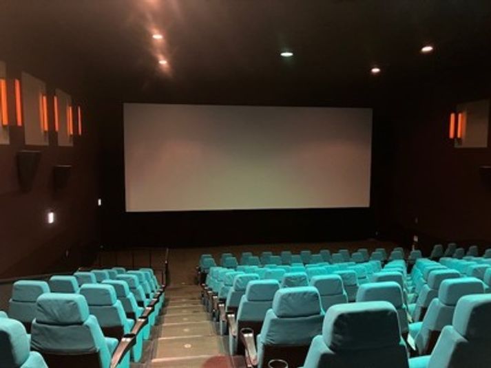 スクリーン9 - ユナイテッド・シネマ ウニクス上里