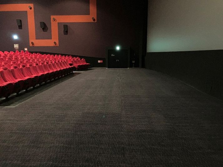 スクリーン1 - ユナイテッド・シネマ ウニクス南古谷