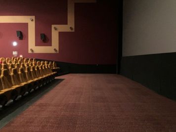 ユナイテッド・シネマ ウニクス南古谷 スクリーン2の室内の写真