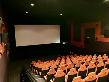 【ユナイテッド・シネマ ウニクス南古谷|SC6|109席】映画館が貸切できます!企業イベントから個人利用まで幅広く対応! - ユナイテッド・シネマ ウニクス南古谷