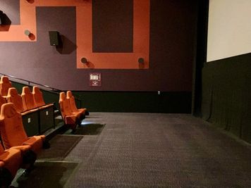 ユナイテッド・シネマ ウニクス南古谷 スクリーン6の室内の写真