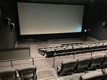 【ユナイテッド・シネマ ウニクス秩父｜SC1｜146席】映画館が貸切できます！企業イベントから個人利用まで幅広く対応！ - ユナイテッド・シネマ ウニクス秩父