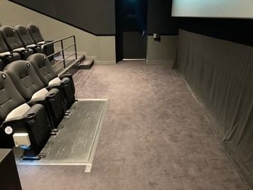 ユナイテッド・シネマ ウニクス秩父 スクリーン2の室内の写真