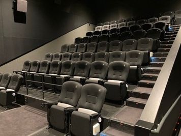 ユナイテッド・シネマ ウニクス秩父 スクリーン4の室内の写真