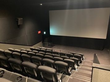 【ユナイテッド・シネマ ウニクス秩父｜SC7｜63席】映画館が貸切できます！企業イベントから個人利用まで幅広く対応！ - ユナイテッド・シネマ ウニクス秩父