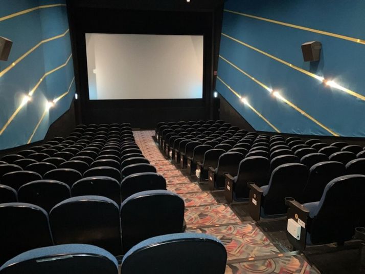 シネプレックス平塚 スクリーン4の室内の写真