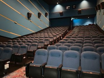 シネプレックス平塚 スクリーン6の室内の写真