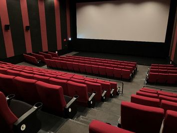 【ユナイテッド・シネマ アシコタウンあしかが｜SC1｜246席】映画館が貸切できます！企業イベントから個人利用まで幅広く対応！ - ユナイテッド・シネマ アシコタウンあしかが