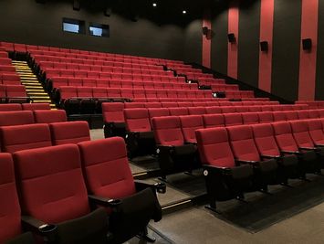 ユナイテッド・シネマ アシコタウンあしかが スクリーン1の室内の写真