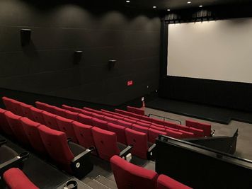 【ユナイテッド・シネマ アシコタウンあしかが｜SC5｜88席】映画館が貸切できます！企業イベントから個人利用まで幅広く対応！ - ユナイテッド・シネマ アシコタウンあしかが