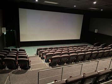 【ユナイテッド・シネマ キャナルシティ13｜SC3｜142席】映画館が貸切できます！企業イベントから個人利用まで幅広く対応！ - ユナイテッド・シネマ キャナルシティ13