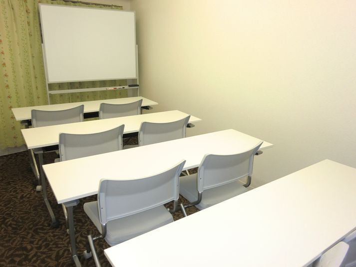 いつも綺麗な会議室 - さくら貸し会議室