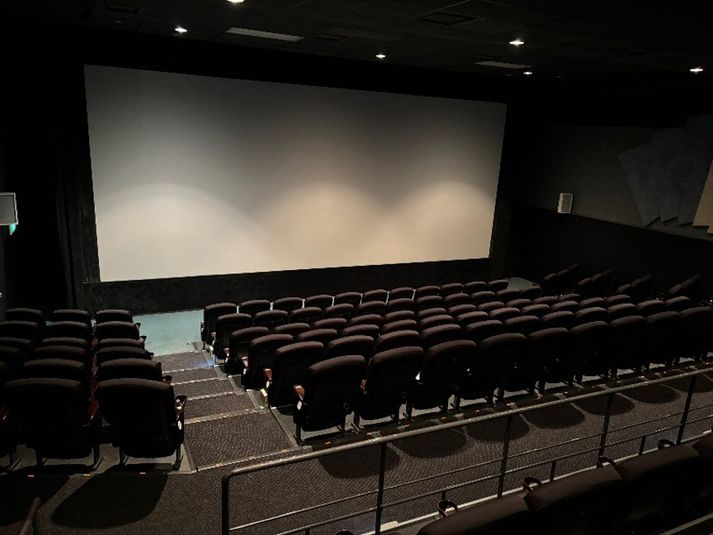 スクリーン5 - ユナイテッド・シネマ キャナルシティ13