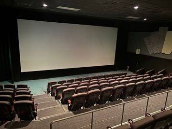 【ユナイテッド・シネマ キャナルシティ13｜SC8｜146席】映画館が貸切できます！企業イベントから個人利用まで幅広く対応！ - ユナイテッド・シネマ キャナルシティ13