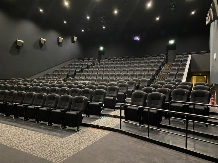 スクリーン10 - ユナイテッド・シネマ福岡ももち