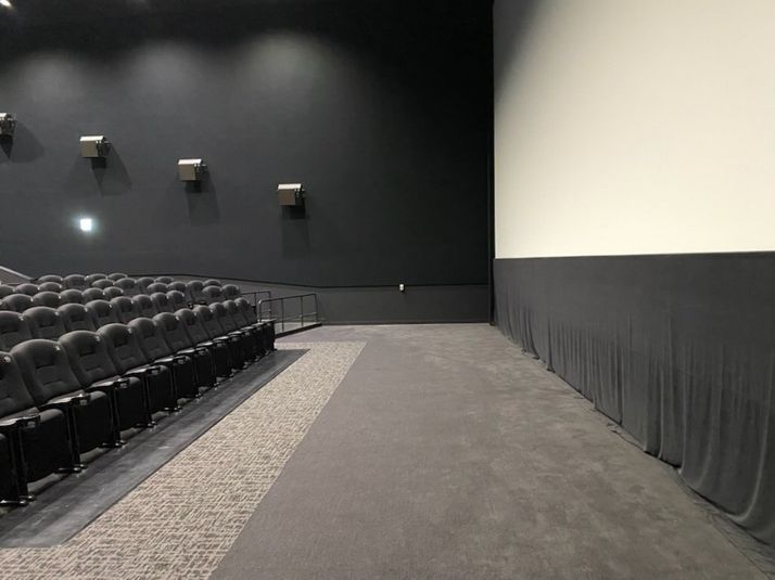 スクリーン10 - ユナイテッド・シネマ福岡ももち