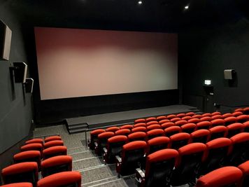 【ユナイテッド・シネマ福岡ももち｜SC9｜125席】映画館が貸切できます！企業イベントから個人利用まで幅広く対応！ - ユナイテッド・シネマ福岡ももち