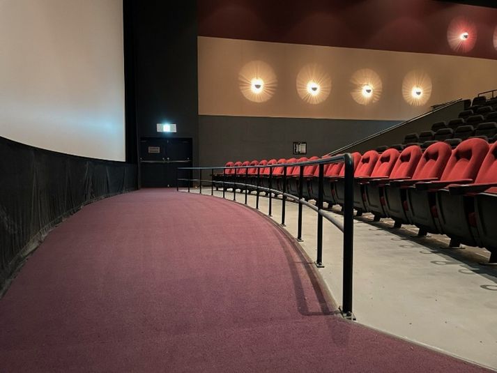 スクリーン16 - ユナイテッド・シネマなかま16