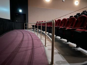 ユナイテッド・シネマなかま16 スクリーン2の室内の写真