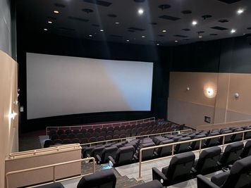 【ユナイテッド・シネマなかま16｜SC9｜186席】映画館が貸切できます！企業イベントから個人利用まで幅広く対応！ - ユナイテッド・シネマなかま16