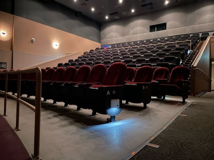 スクリーン9 - ユナイテッド・シネマなかま16