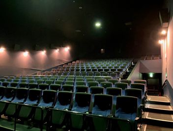 ローソン・ユナイテッドシネマ 長崎 スクリーン3の室内の写真