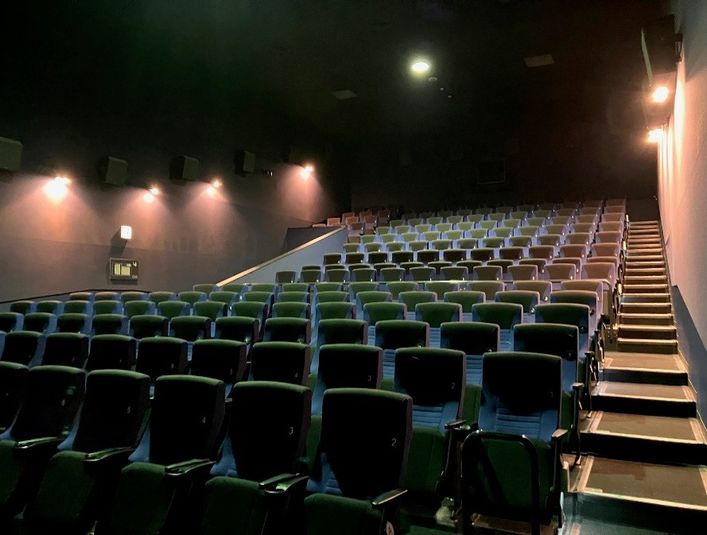 スクリーン4 - ローソン・ユナイテッドシネマ 長崎