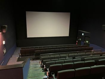 【ローソン・ユナイテッドシネマ 長崎｜SC8｜137席】映画館が貸切できます！企業イベントから個人利用まで幅広く対応！ - ローソン・ユナイテッドシネマ 長崎