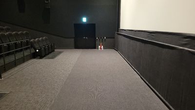 ローソン・ユナイテッドシネマ PARCO CITY 浦添 スクリーン8の室内の写真