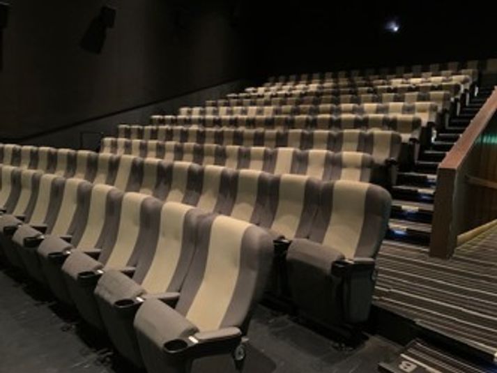 スクリーン1 - ユナイテッド・シネマ水戸