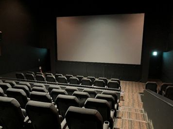 【ユナイテッド・シネマ新潟｜SC10｜75席】映画館が貸切できます！企業イベントから個人利用まで幅広く対応！ - ユナイテッド・シネマ新潟