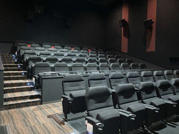 ユナイテッド・シネマ新潟 スクリーン10の室内の写真