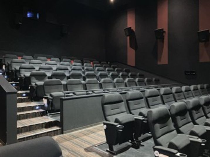 スクリーン4 - ユナイテッド・シネマ新潟