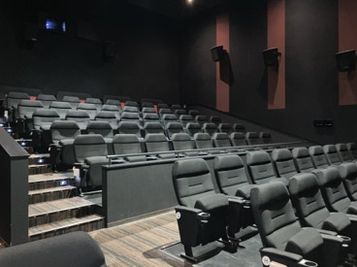 ユナイテッド・シネマ新潟 スクリーン4の室内の写真