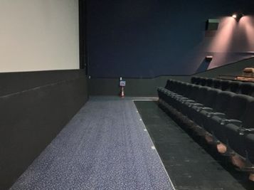 ユナイテッド・シネマ新潟 スクリーン5の室内の写真