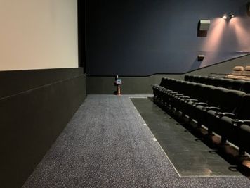 ユナイテッド・シネマ新潟 スクリーン6の室内の写真