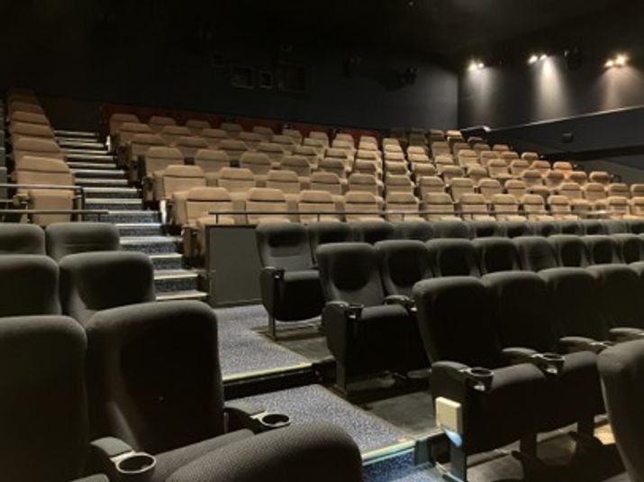 スクリーン9 - ユナイテッド・シネマ新潟