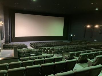 【ユナイテッド・シネマ稲沢｜SC1｜508席】映画館が貸切できます！企業イベントから個人利用まで幅広く対応！ - ユナイテッド・シネマ稲沢