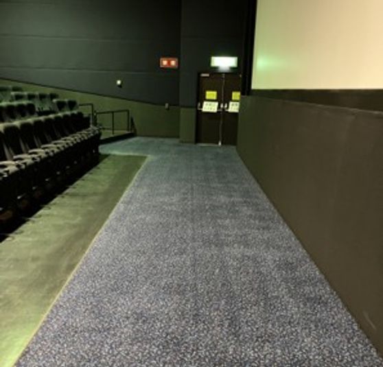 スクリーン4 - ユナイテッド・シネマ稲沢