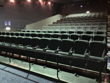 ユナイテッド・シネマ稲沢 スクリーン7の室内の写真