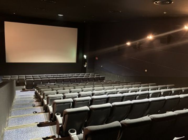 スクリーン8 - ユナイテッド・シネマ稲沢