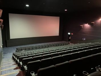 【ユナイテッド・シネマ稲沢｜SC9｜218席】映画館が貸切できます！企業イベントから個人利用まで幅広く対応！ - ユナイテッド・シネマ稲沢