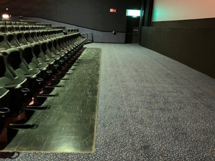 スクリーン5 - ユナイテッド・シネマ阿久比