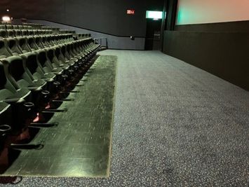 ユナイテッド・シネマ阿久比 スクリーン5の室内の写真