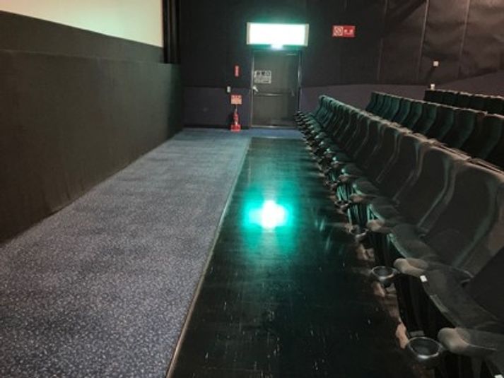 スクリーン7 - ユナイテッド・シネマ阿久比